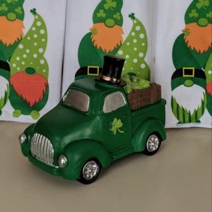 New Resin - St. Patrick's Green Truck with Clovers - 5 1/2" tall